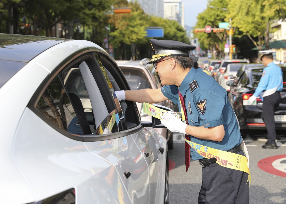 0926 등굣길 교통안전 캠페인(문정초)